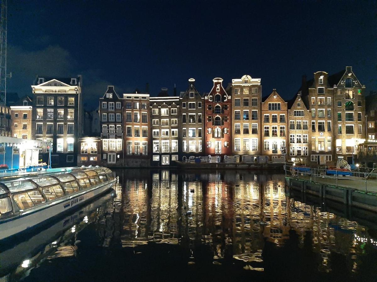 Hotel Euphrate Houseboat à Amsterdam Extérieur photo