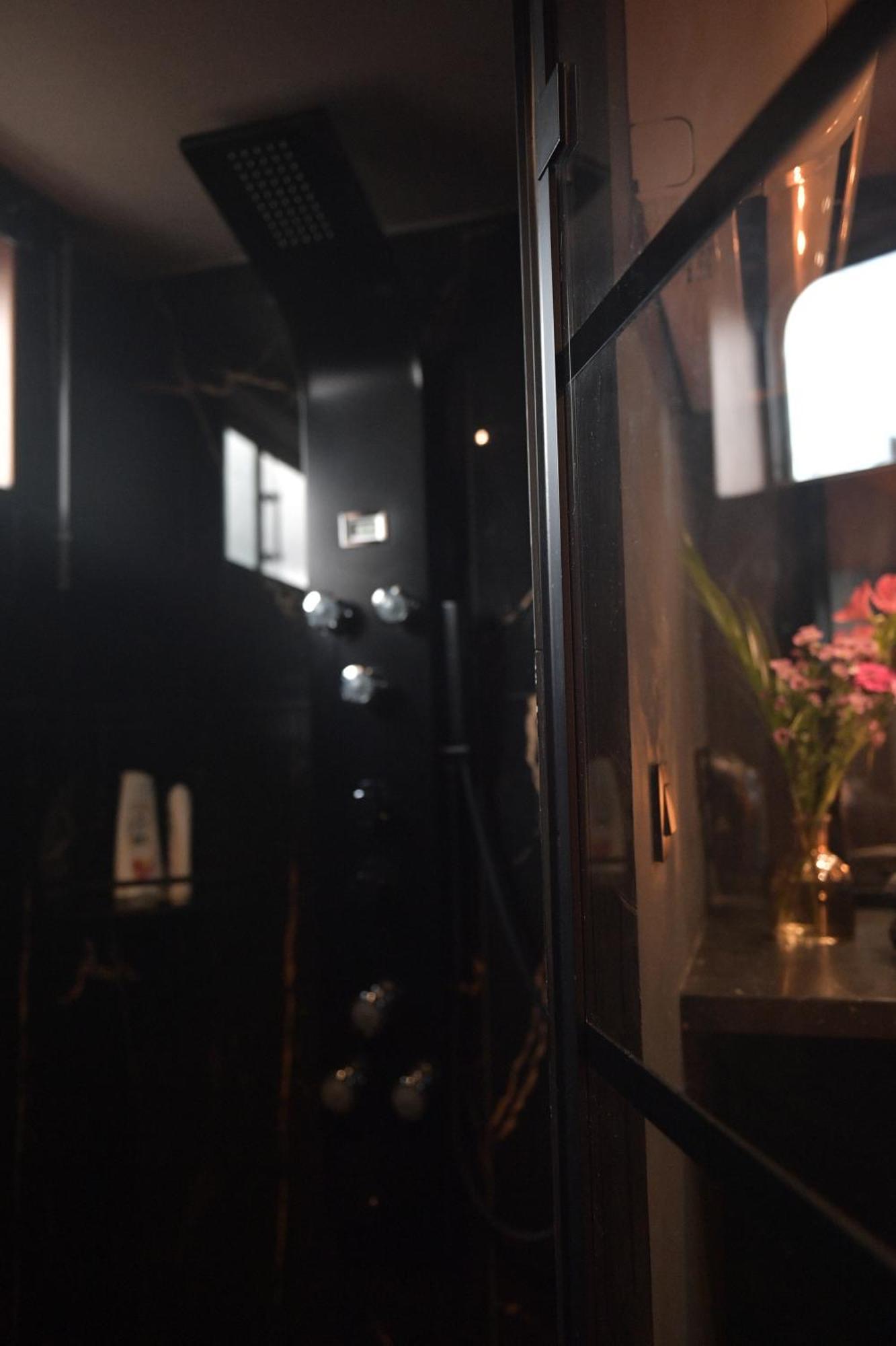 Hotel Euphrate Houseboat à Amsterdam Extérieur photo